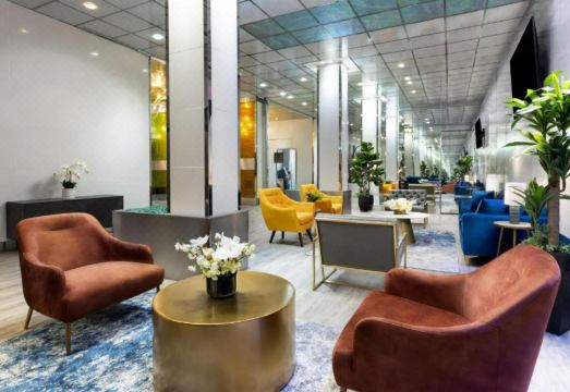 OYO Times Square Hotel Overview