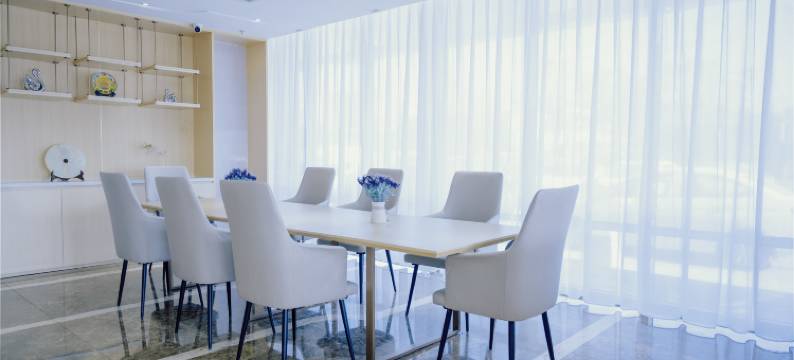 麗枫酒店(银川高铁站怀远观光夜市)图片