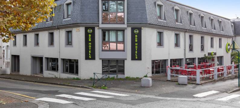 卢尔德中心B&B住宿加早餐酒店(B&B HOTEL Lourdes Centre Gare 3 étoiles)图片