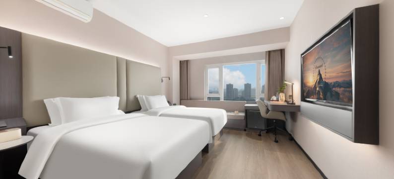 如家UP华驿精选酒店(重庆大学城微电园地铁站店)图片