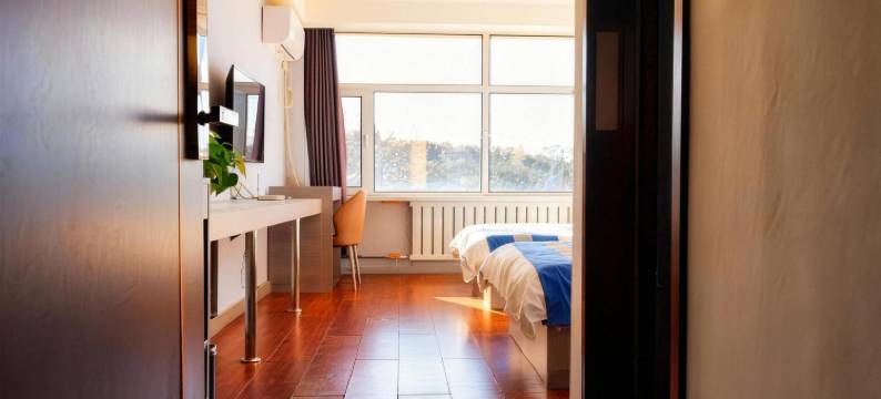 如家华驿精选酒店(乌兰察布市中心医院中心广场店)图片