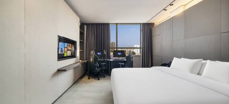 尖峰·奢电竞公馆(中山横栏商业中心区店)图片