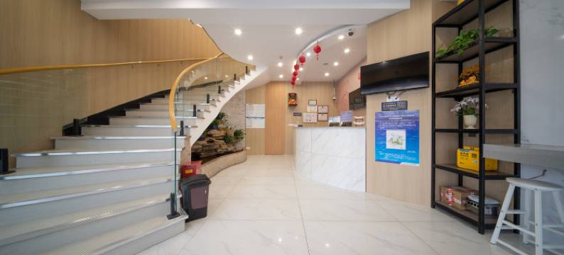 贝壳酒店(上海陆家嘴世纪大道地铁站店)图片