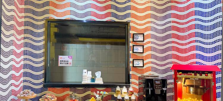 梦景·彩虹酒店(昆明站环城南路地铁站店)图片