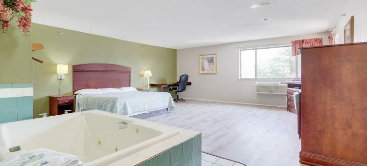 靠近 I 69 的冷水溪Inn & Suites(Coldwater Inn & Suites Near I 69)图片