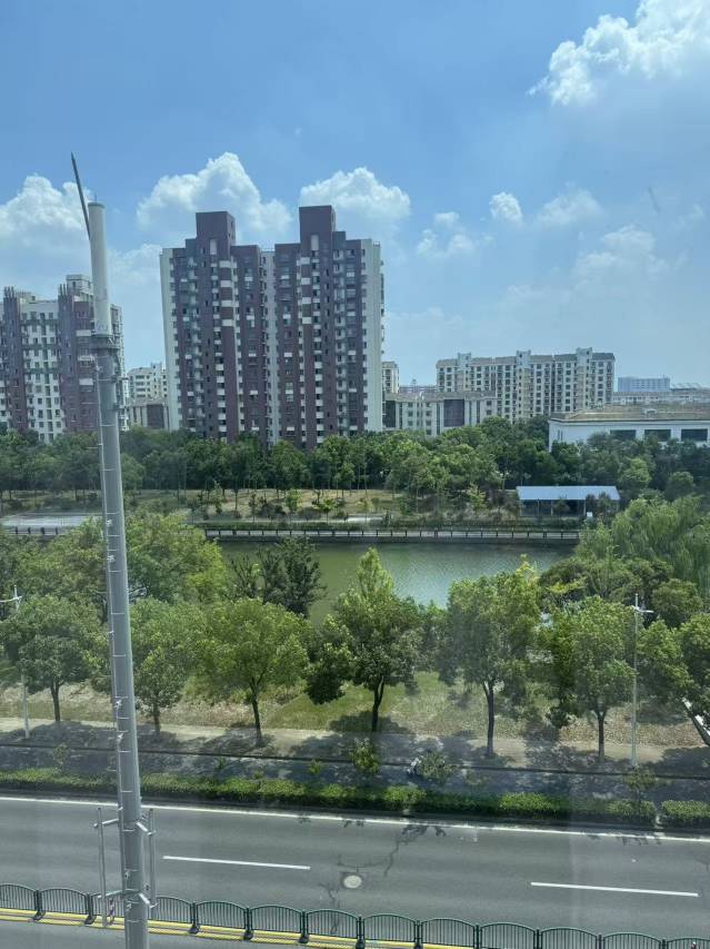 艺龙安悦酒店(上海航头浦乐汇广场店)图片
