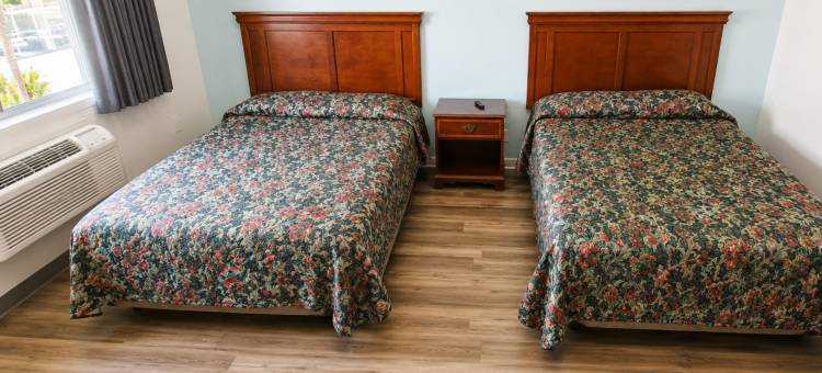 德尔普拉亚奥克斯纳德和卡马里奥旅馆(Del Playa Inn Oxnard Near Camarillo)图片