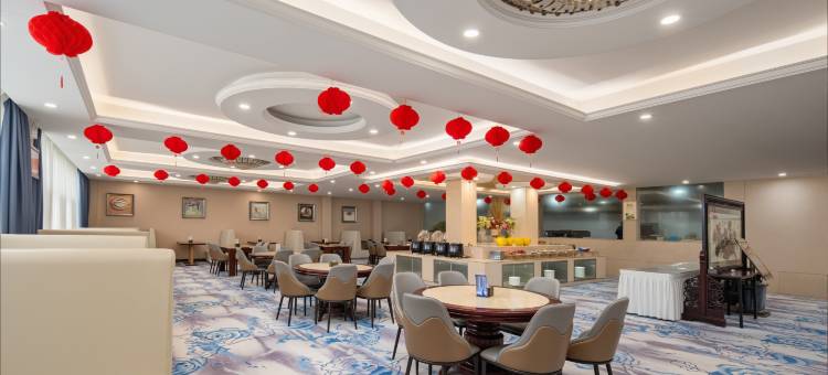 长垣华泰大酒店(市体育馆银河新天地店)图片