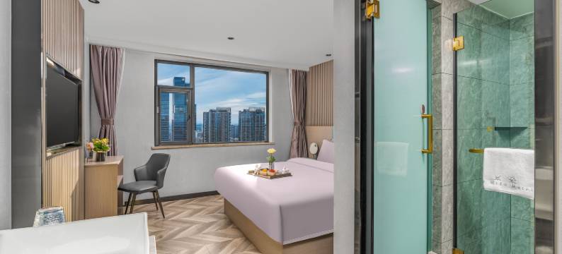 云依朵酒店(昆明火车站大树营地铁站店)图片