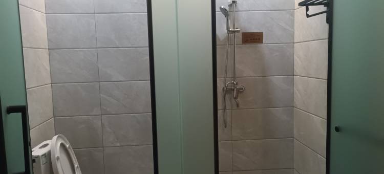 枫雅酒店(新疆艺术学院金桥校区店)图片