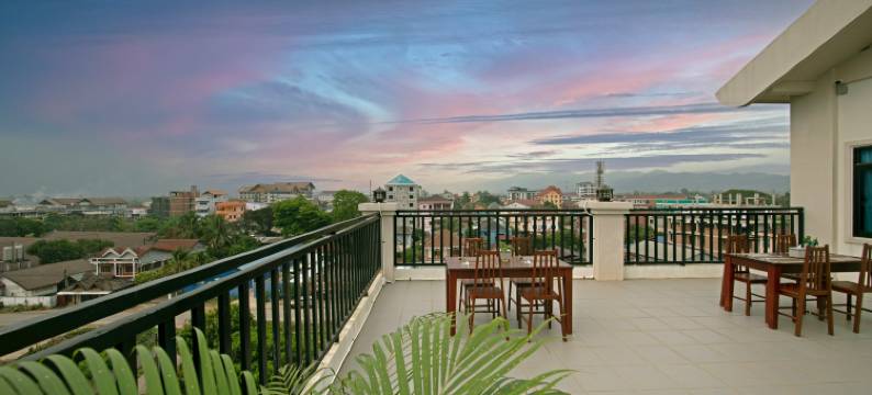 西松巴特广场酒店(Sisombat Plaza Hotel)图片