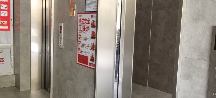 莫柠morning影院民宿(龙王头沙滩店)图片
