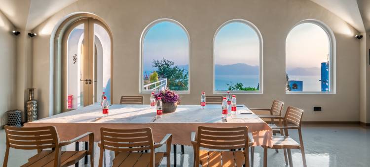 抚仙湖亘朴酒庄民宿图片