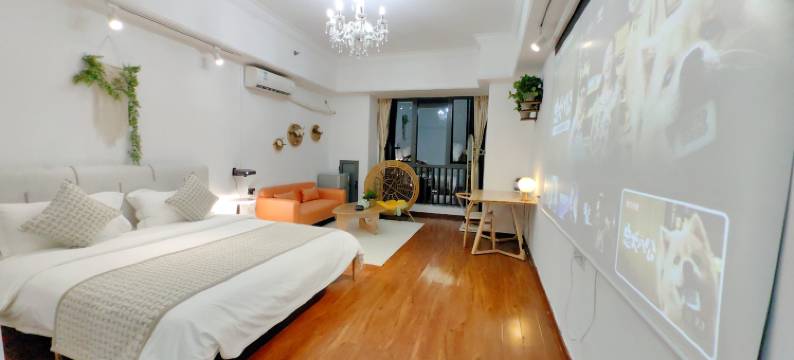 金色阳光国际公寓(广州番禺万达广场南村万博地铁站店)图片