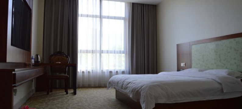 九峰山假日酒店图片