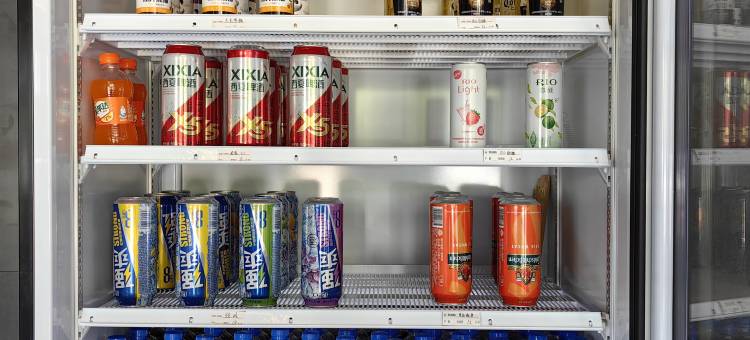 有戏电影酒店(中卫鼓楼东街店)图片