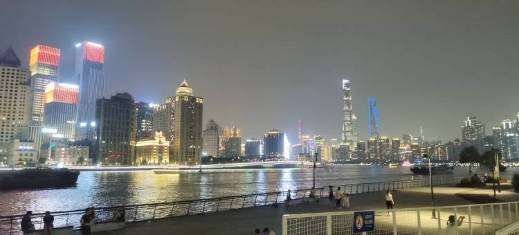 荷塘月色民宿(陆家嘴滨江中心店)图片