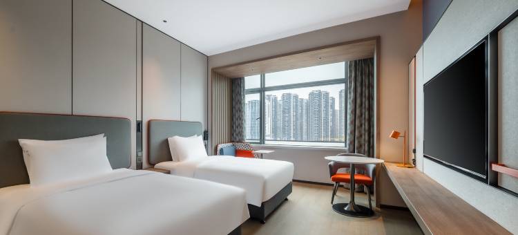 江门东站嘉华广场智选假日酒店图片