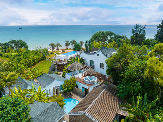 日冉东方·外琨塔(涠洲岛五彩滩店)