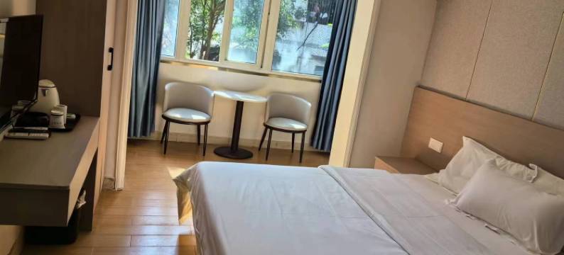 惠泽酒店(红岭北地铁站店)图片