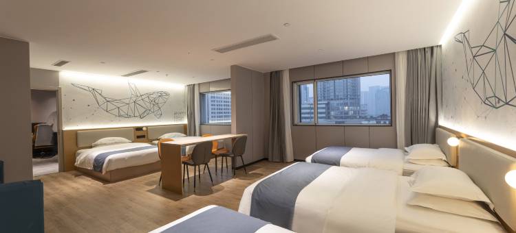 网鱼电竞酒店(无锡三阳广场地铁站店)图片