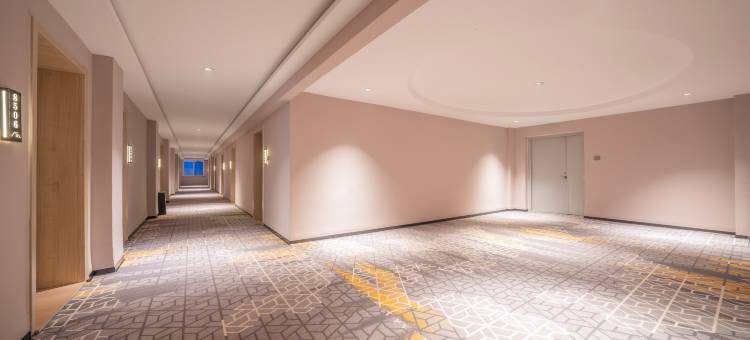 优加精选酒店(莱西威海路月湖公园店)图片