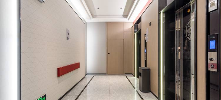柏曼酒店(黄石北站湖北理工学院店)图片