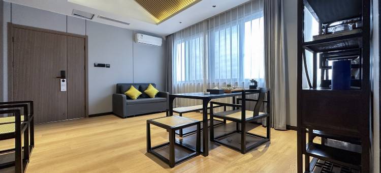 柏曼酒店(嘉兴南湖景区八佰伴购物中心店)图片