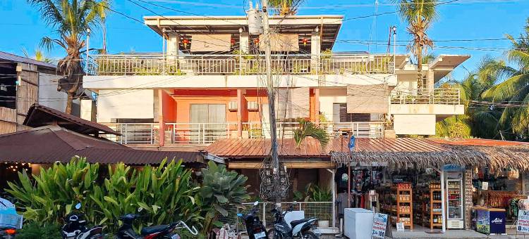 瑞德多兹 @ 赫尔格姆锡亚高因(RedDoorz @ Hergem Siargao Inn)图片