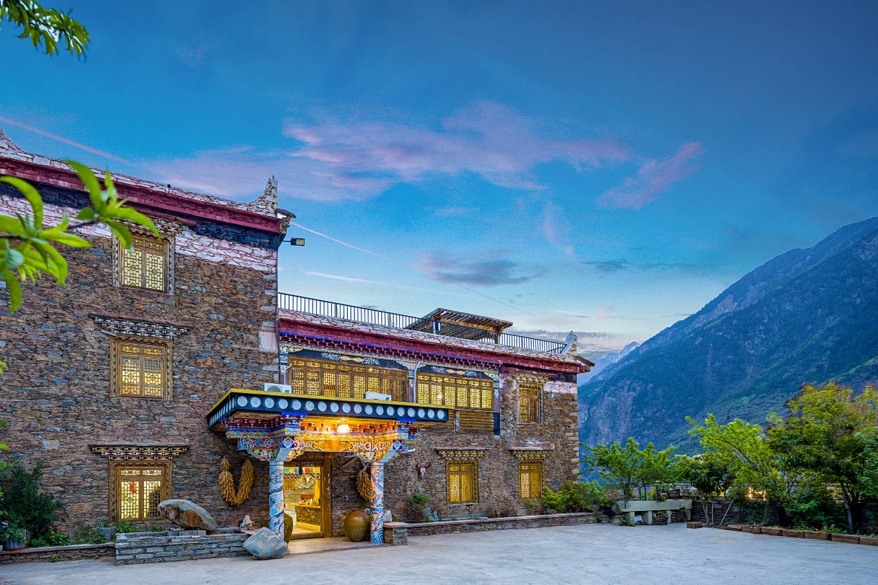 VALATOMS梵拉图民宿(丹巴甲居藏寨店)图片