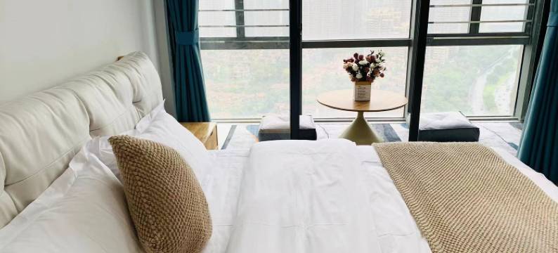 萌马·悟悦名宿(高新区万达广场店)图片