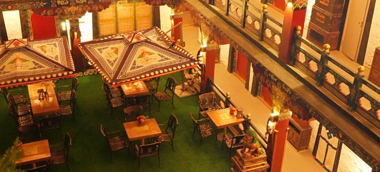 西藏廓尔喀精品酒店(大昭寺八廓街店)图片