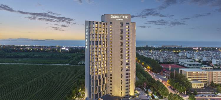 烟台金海岸希尔顿逸林酒店及套房图片