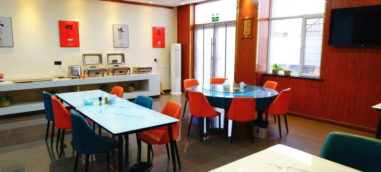 尚客优酒店(乌拉特前旗汇丰广场店)图片