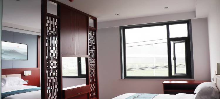 平凉锦濠酒店图片