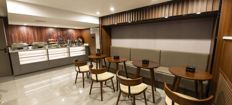 如家睿柏·云酒店(榆林汽车北站芹涧路店)图片