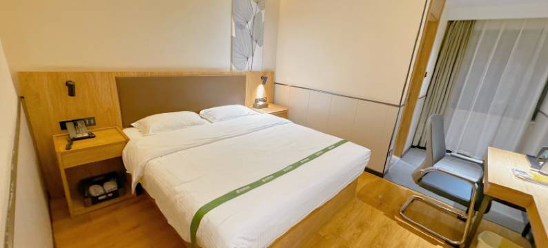 格林豪泰智选酒店(南京百家湖天元西路地铁站店)图片