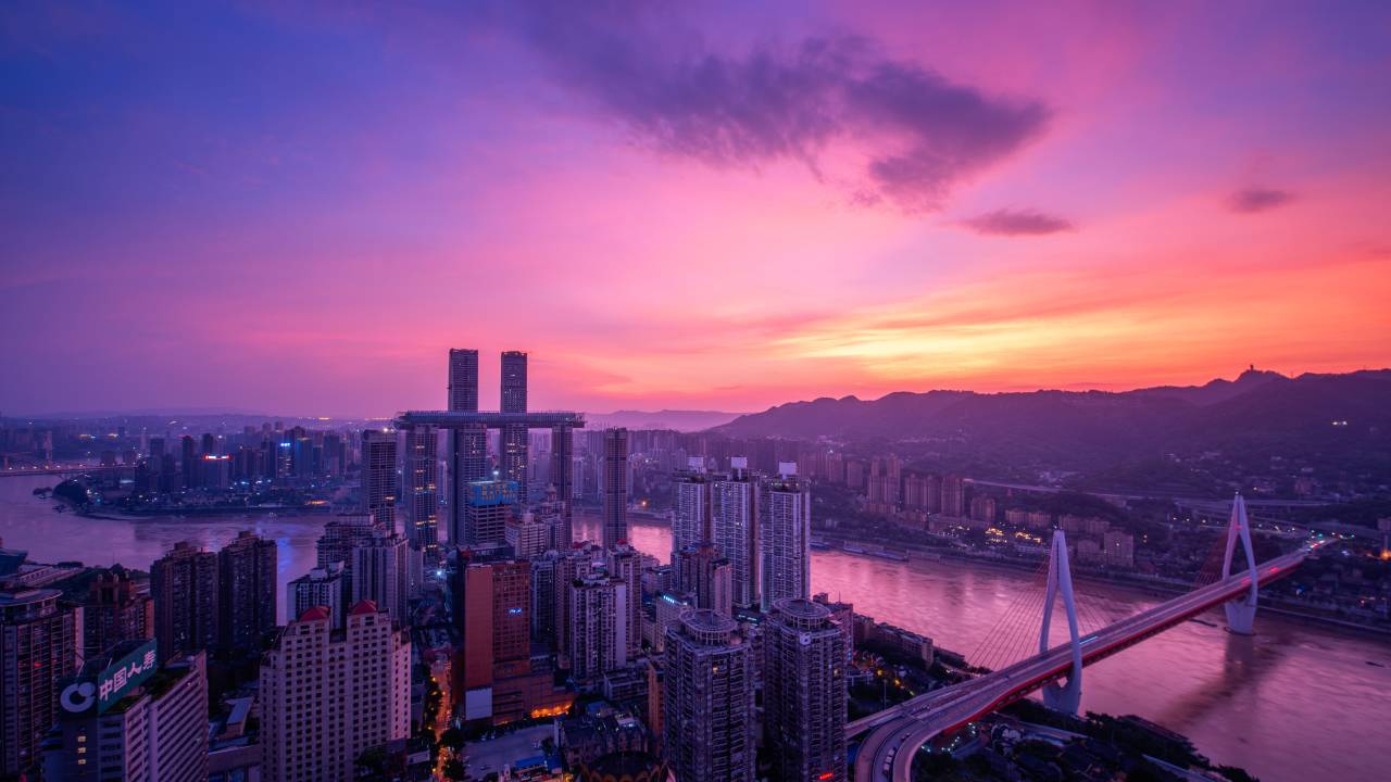 重庆千合日善高空江景酒店(解放碑洪崖洞店)图片
