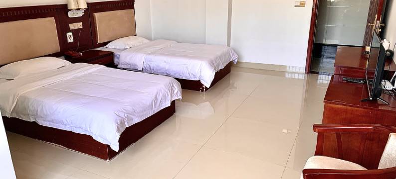 南雄坪田辉洋大酒店图片