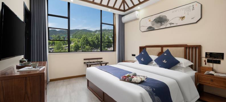 仙山美舍(武当山景区大门店)图片