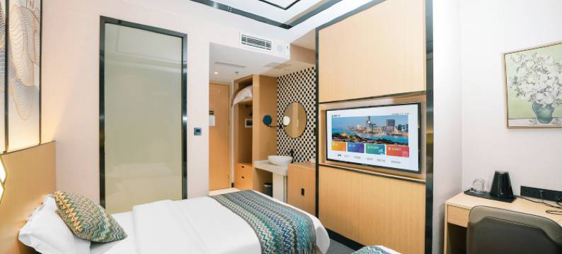 潮蔓·Max商旅酒店(中山古镇轻轨站店)图片