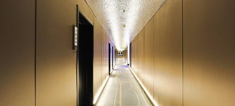 IM设计师酒店(净月大学城福祉大路店)图片