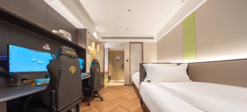 懒鹿电竞酒店(江汉路店)图片