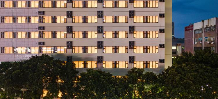 铂顿国际公寓(珠海海滨泳场情侣路店)图片