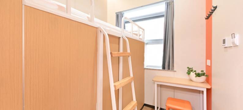 住小叮酒店(北京丰台火车站泥洼地铁站店)图片