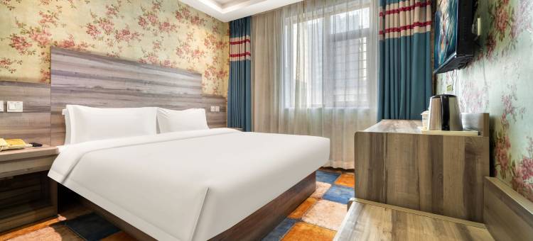 艾居连锁酒店(营口客运站店)图片