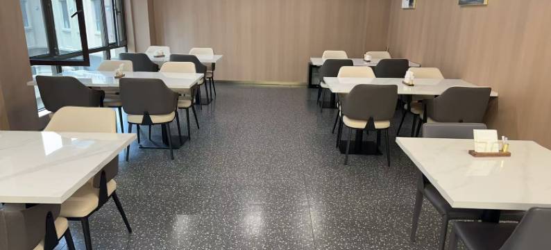 有米电竞酒店图片