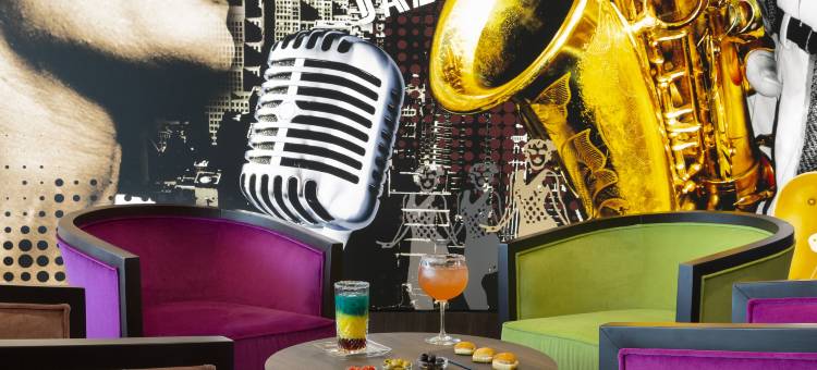 Roi Soleil Prestige Plaisir - St Quentin酒店(Hôtel Roi Soleil Prestige Plaisir - St Quentin)图片