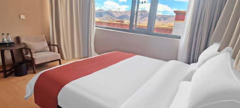 铂雅·奢氧观景民宿图片