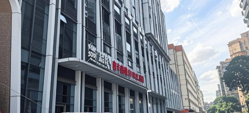 龙腾精品酒店(深圳宝能中心笋岗地铁站店)图片